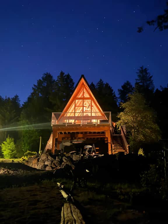Sproat Lake A-frame family vacation rental - Image 4
